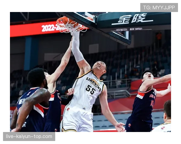 OJ·梅奥突破拉开空间效率提升明显助球队攻防转型